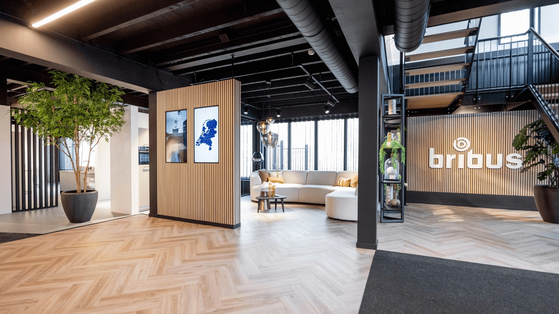 Bribus Business Center